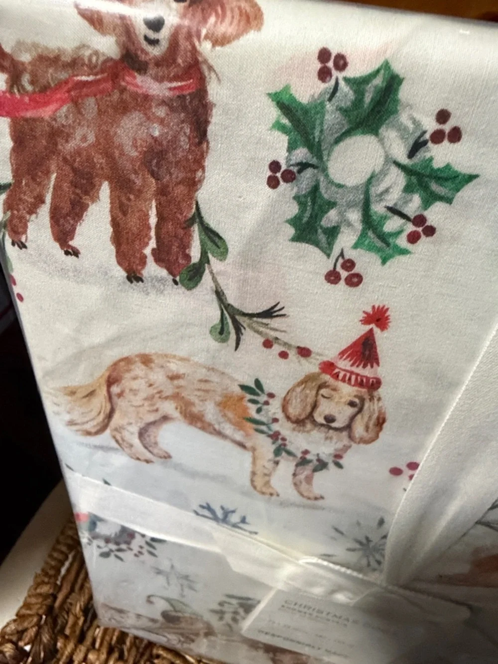 Pottery Barn Christmas Dogs Shower Curtain - White with Multicolor Dog Print BN